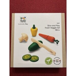 NEW!! Plan Toys Slice And Play Fresh Veggie Set Kid Gift Sustainable Play 1997